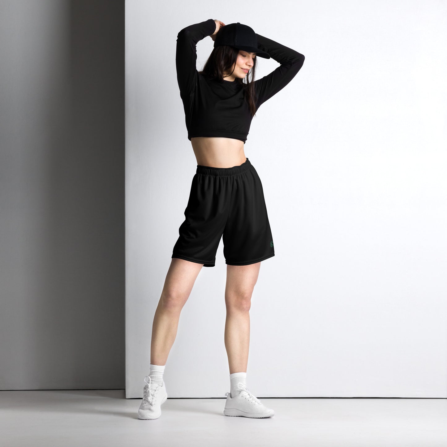 MESH SHORTS